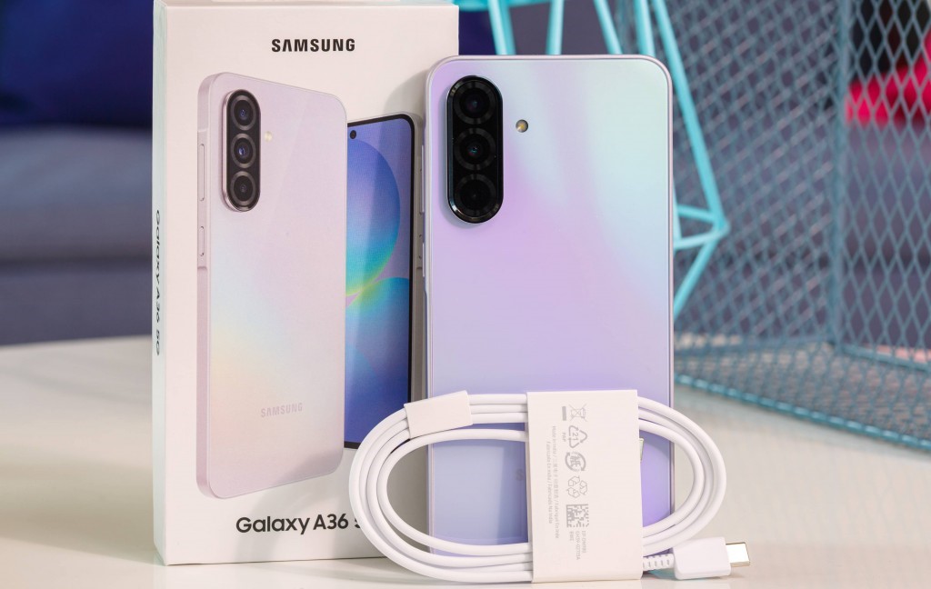 گوشی موبایل سامسونگ مدل Galaxy A36 5G دو سیم کارت ظرفیت 256 گیگابایت و رم 8 گیگابایت
