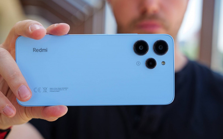 گوشی موبایل شیائومی مدل Redmi 12 4G دو سیم کارت ظرفیت 256 گیگابایت و رم 8 گیگابایت